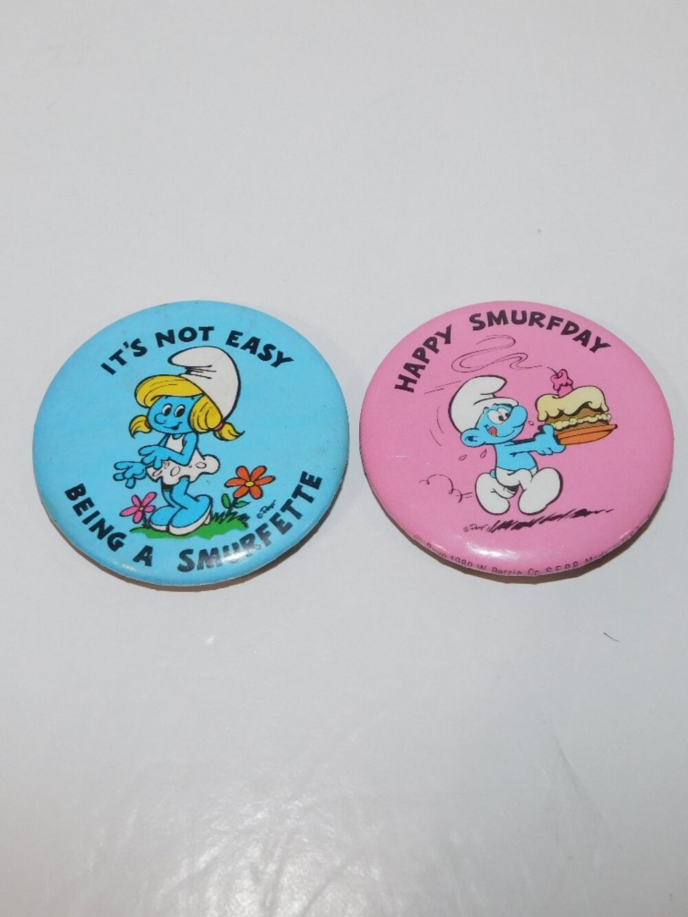 2 Vintage 1980 Peyo Smurf Smurfette Pin Back Buttons Happy SmurfDay Birthday
